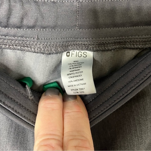 Figs Axim Cargo Scrub Pants Graphite Gray Size Medium Style T2001 Medical - Picture 8 of 8